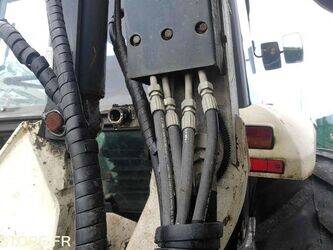 2008-renault-1464527-47978242