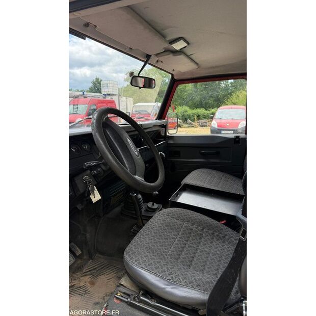 2001 Land Rover Defender-47978394