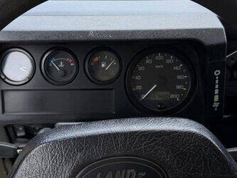 2001-land-rover-defender-1464569-47978398