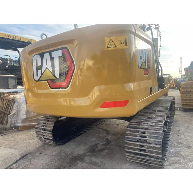 2025 Caterpillar 323-47982056