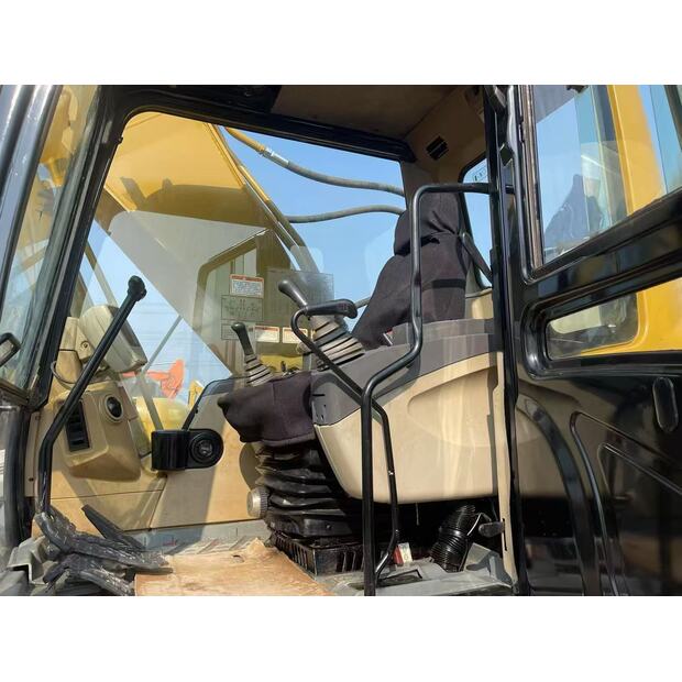 2025 Caterpillar 325CL-47982225