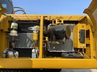2025-caterpillar-325cl-47982232