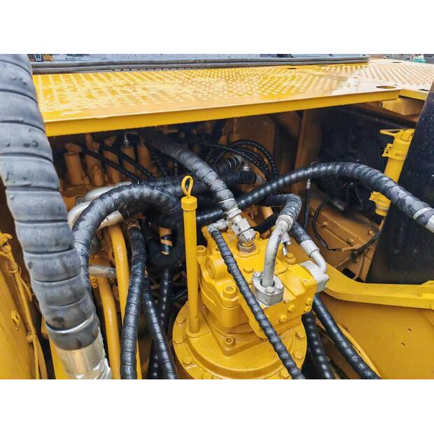 2025 Caterpillar 325D-47982417