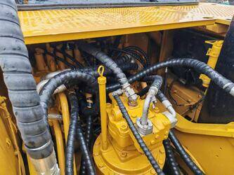 2025-caterpillar-325d-1465079-47982417
