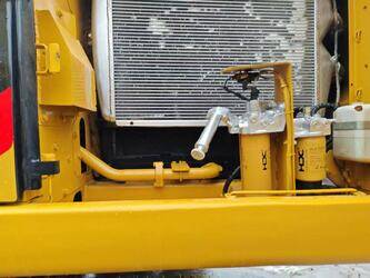2025-caterpillar-325d-1465079-47982421