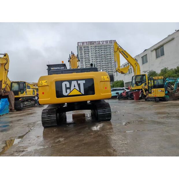 2025 Caterpillar 325D-47982423