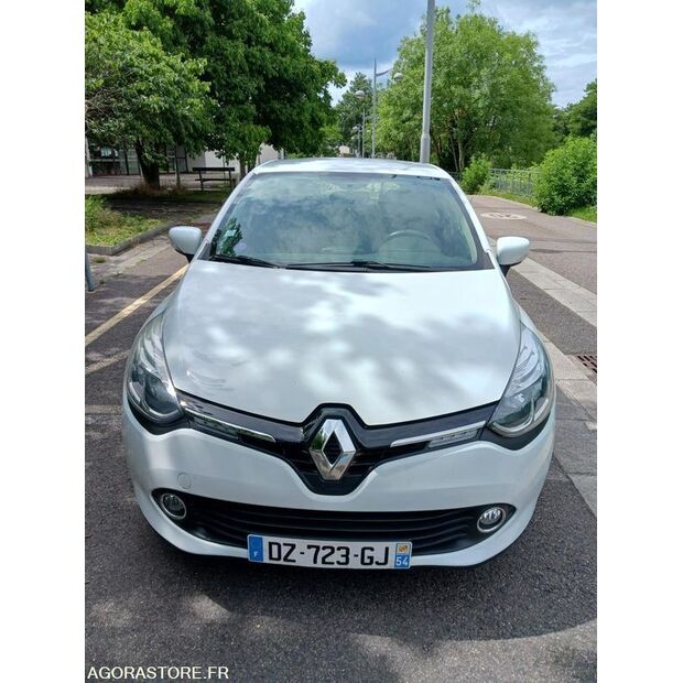 2016 رينو Clio-47993291