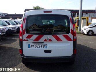 2010-renault-kangoo-1465107-47993342