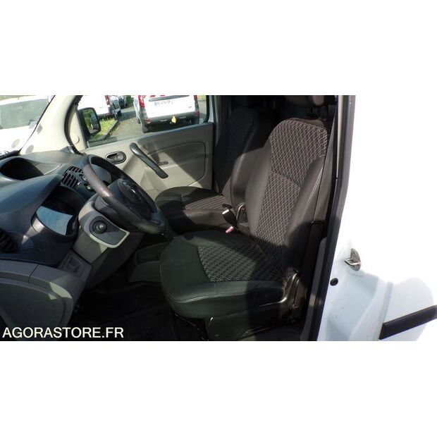 2010 Renault Kangoo-47993346