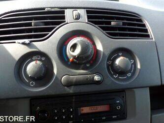 2010-renault-kangoo-1465107-47993347