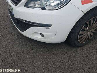 2016-peugeot-308-1465110-47993413