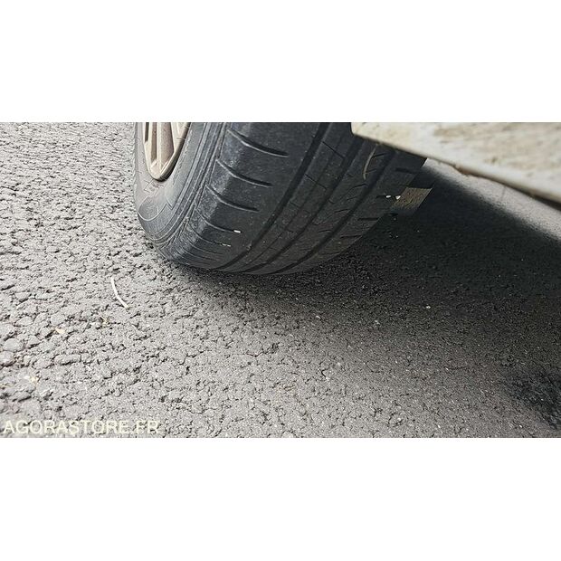 2016 Peugeot 308-47993415