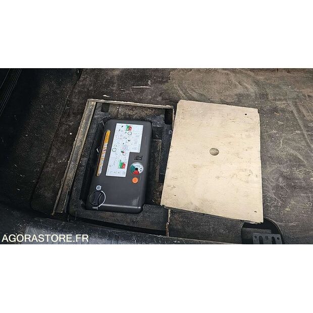 2016 Peugeot 308-47993421