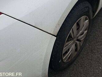 2016-peugeot-308-1465110-47993430