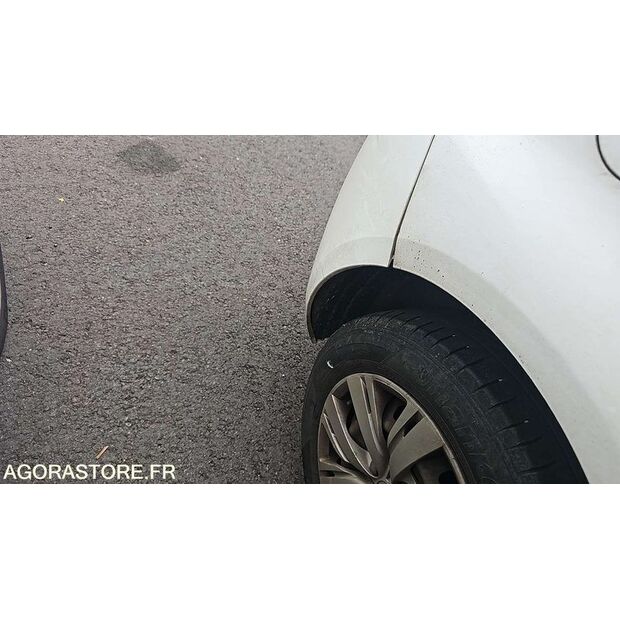 2016 Peugeot 308-47993437