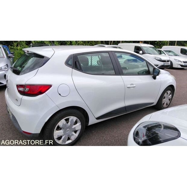 2013 رينو Clio-47993457
