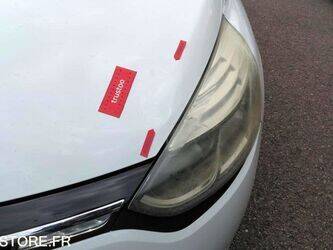 2013-renault-clio-1465111-47993464