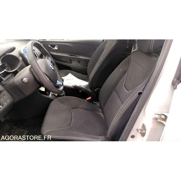 2013 رينو Clio-47993474