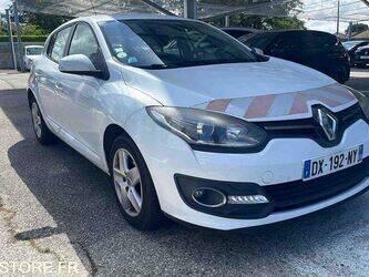 2015-renault-megane-1465114-47993556