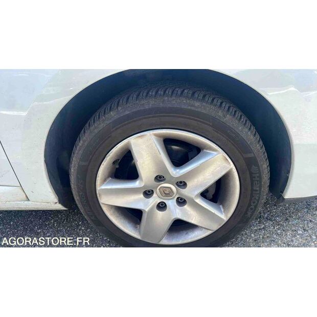 2015 Renault Megane-47993577