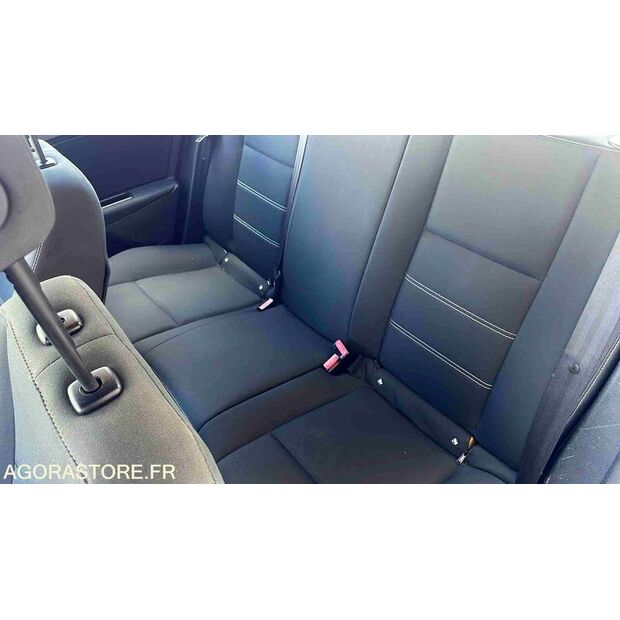 2015 Renault Megane-47993582