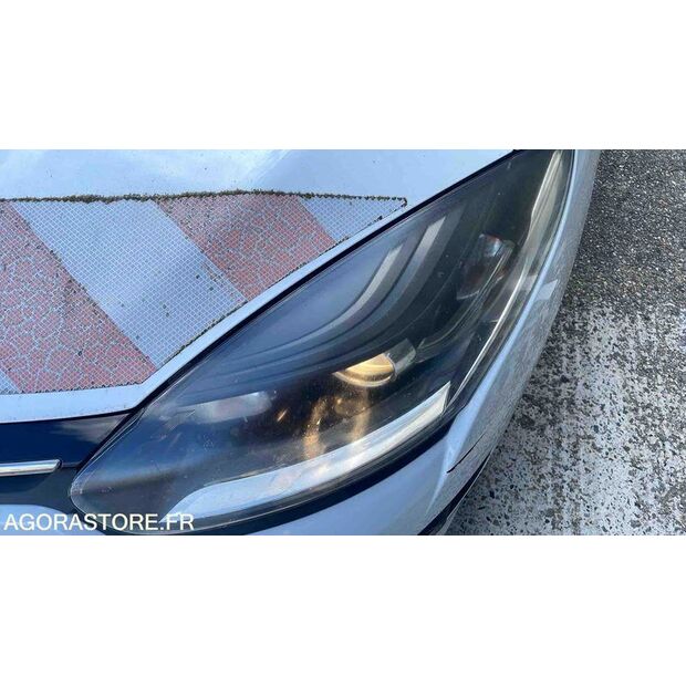 2015 Renault Megane-47993584