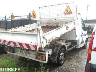 2014-renault-master-1465115-47993630