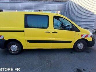 2013-citroen-jumpy-1465119-47993664