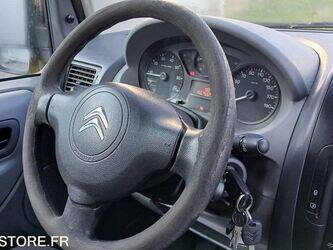2013-citroen-jumpy-1465119-47993677