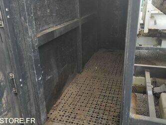 2010-renault-master-1465063-47993699