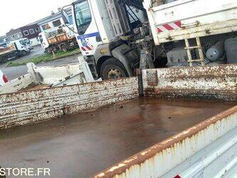2010-renault-master-1465063-47993703