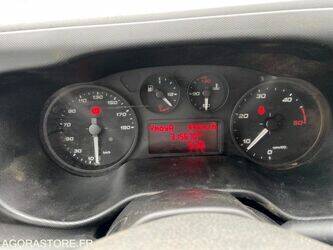 2018-renault-kangoo-1465121-47993741
