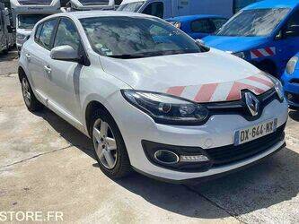 2015-renault-megane-1465122-47993746