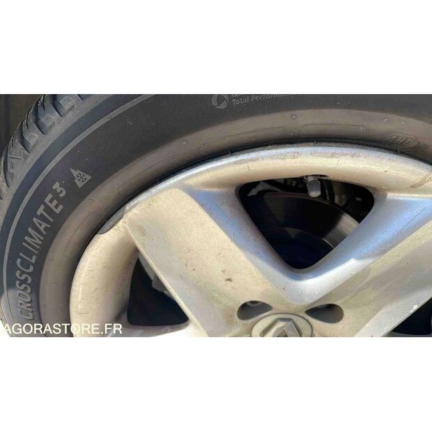 2015 Renault Megane-47993751
