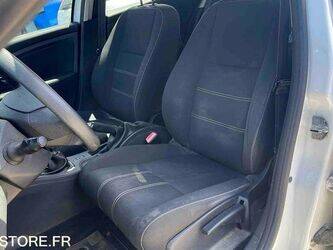 2015-renault-megane-1465122-47993755