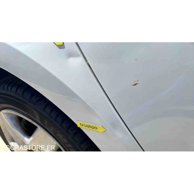 2015 Renault Megane-47993759