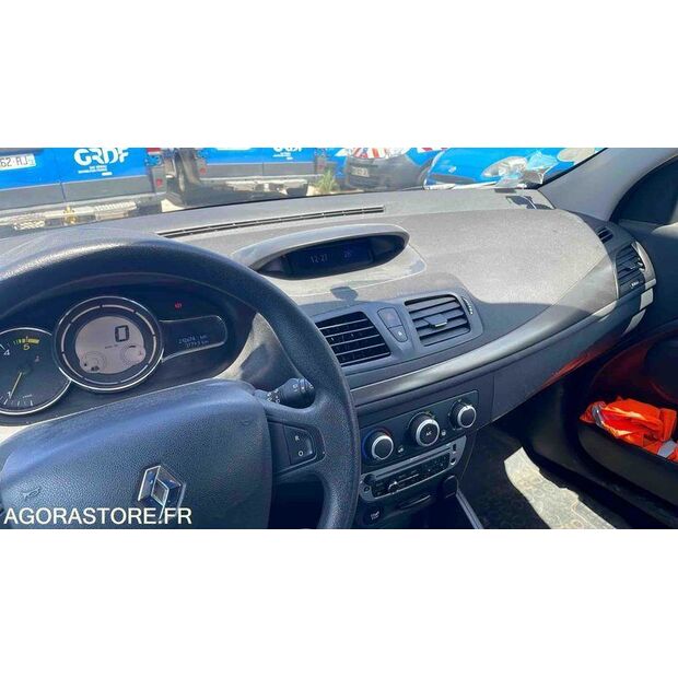 2015 Renault Megane-47993760