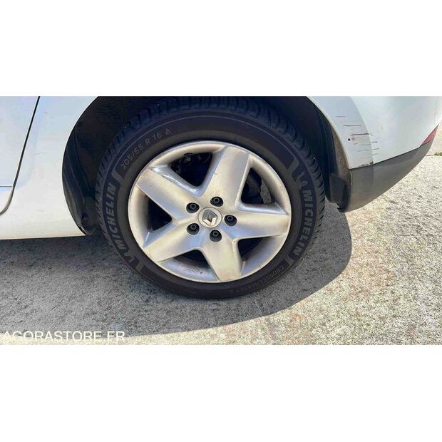 2015 Renault Megane-47993766