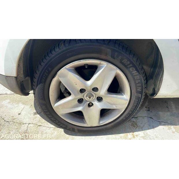 2015 Renault Megane-47993779