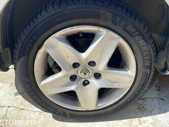 2015-renault-megane-1465122-47993779