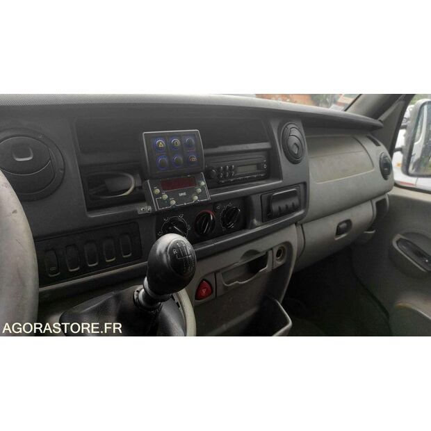 2010 Renault Master-47993827