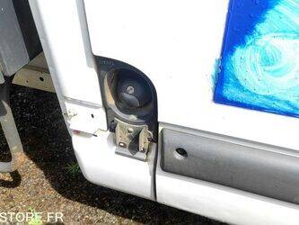 2010-renault-master-1465124-47993830