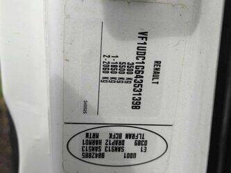 2010-renault-master-1465124-47993839