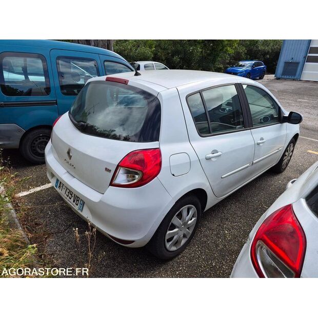 2010 Renault Clio-47993876