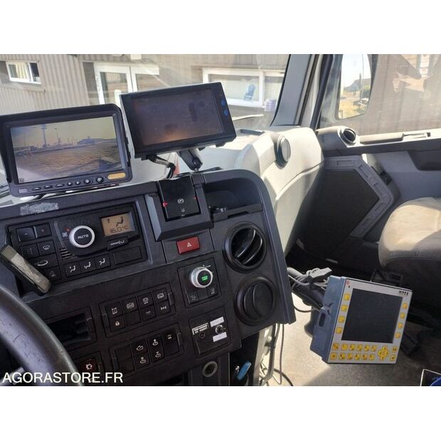 2016 Renault C-47994032