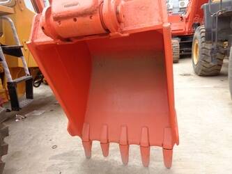 2025-hitachi-ex200-47996919