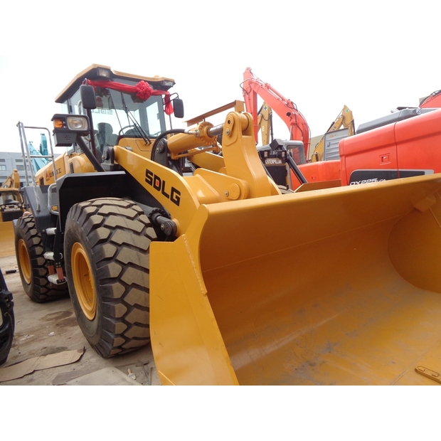 2025 SDLG L956F-47996966