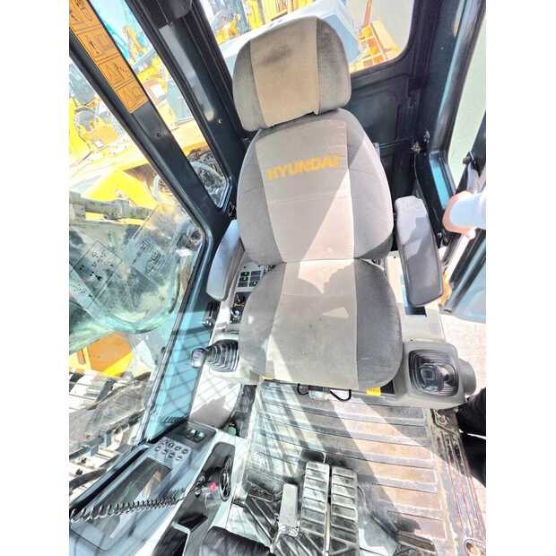 2021 Hyundai R210-47997624