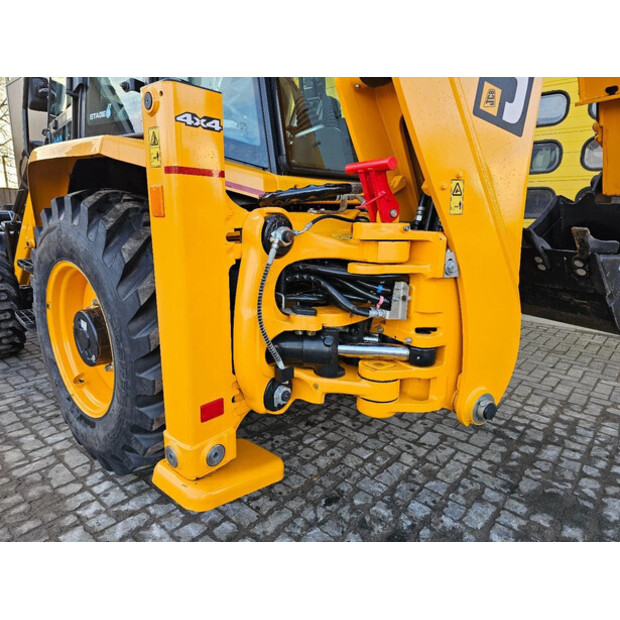 2025 جيه سي بي 3DX XTRA-47997774