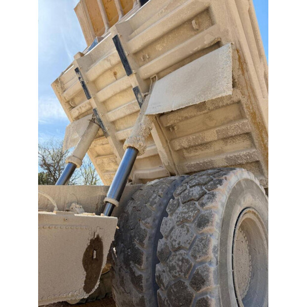2017 Caterpillar 777G-47997983